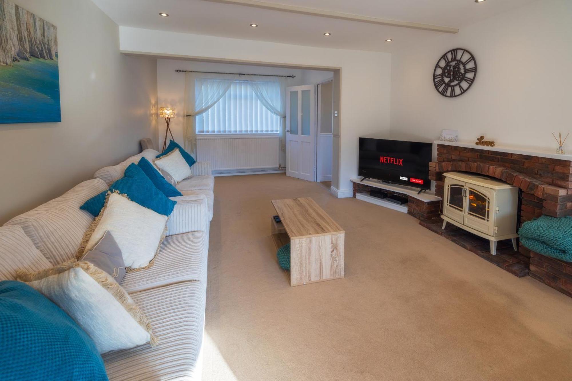 The Secret Garden - West Sussex Villa Crawley  Ngoại thất bức ảnh