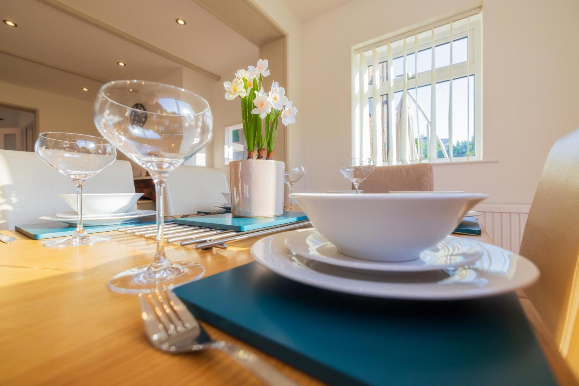 The Secret Garden - West Sussex Villa Crawley  Ngoại thất bức ảnh
